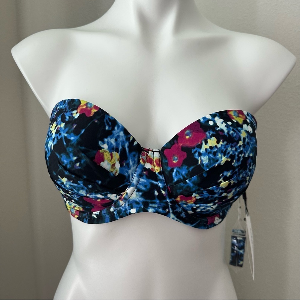 Calvin Klein Women's Molded Underwire Bikini Top